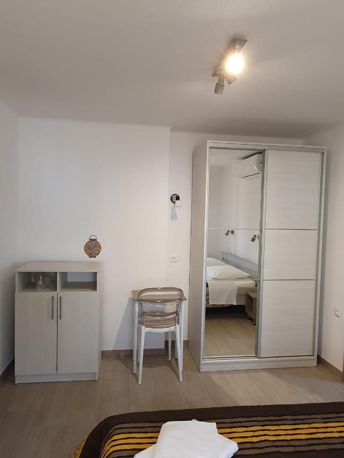 Apartman Mi Nerezine Dış mekan fotoğraf
